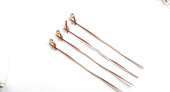 Green Knotted Picks  / Red Knotted Picks  / Red Ring Sticks